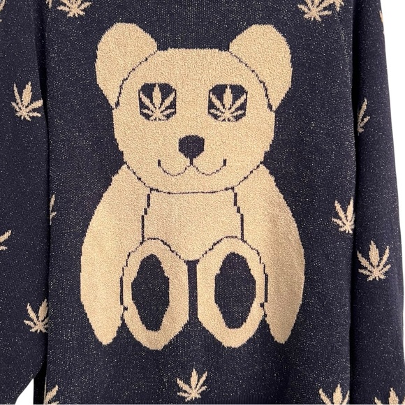 Urban Outfitters Teddy Bear Leaf Oversized Baggy Sweater Navy Blue Cream Small - Picture 2 of 5